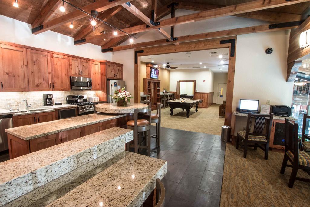 Mountain Retreat Resort Arnold Esterno foto